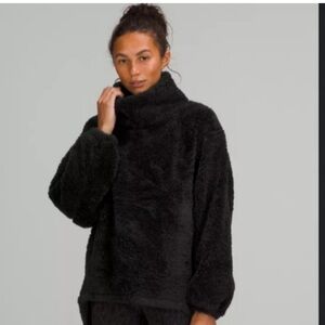 Lululemon Warm Restore Sherpa Pullover - black size S